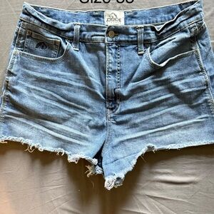 Jordache vintage Women's Light Blue Jean Shorts size 33